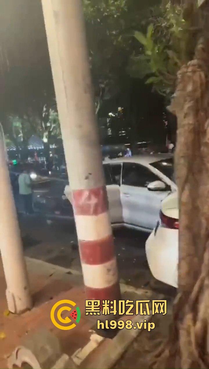 福州惊现比亚迪元怼威马,乘客嘴贱把司机吵崩溃,硬是要带人一起见阎王! 第7张 福州惊现比亚迪元怼威马,乘客嘴贱把司机吵崩溃,硬是要带人一起见阎王! 第7张