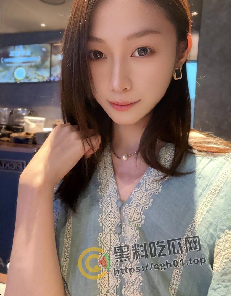 青岛黄岛区舞蹈老师 反差少妇勾引学生男朋友 酒店开房被流出  第4张