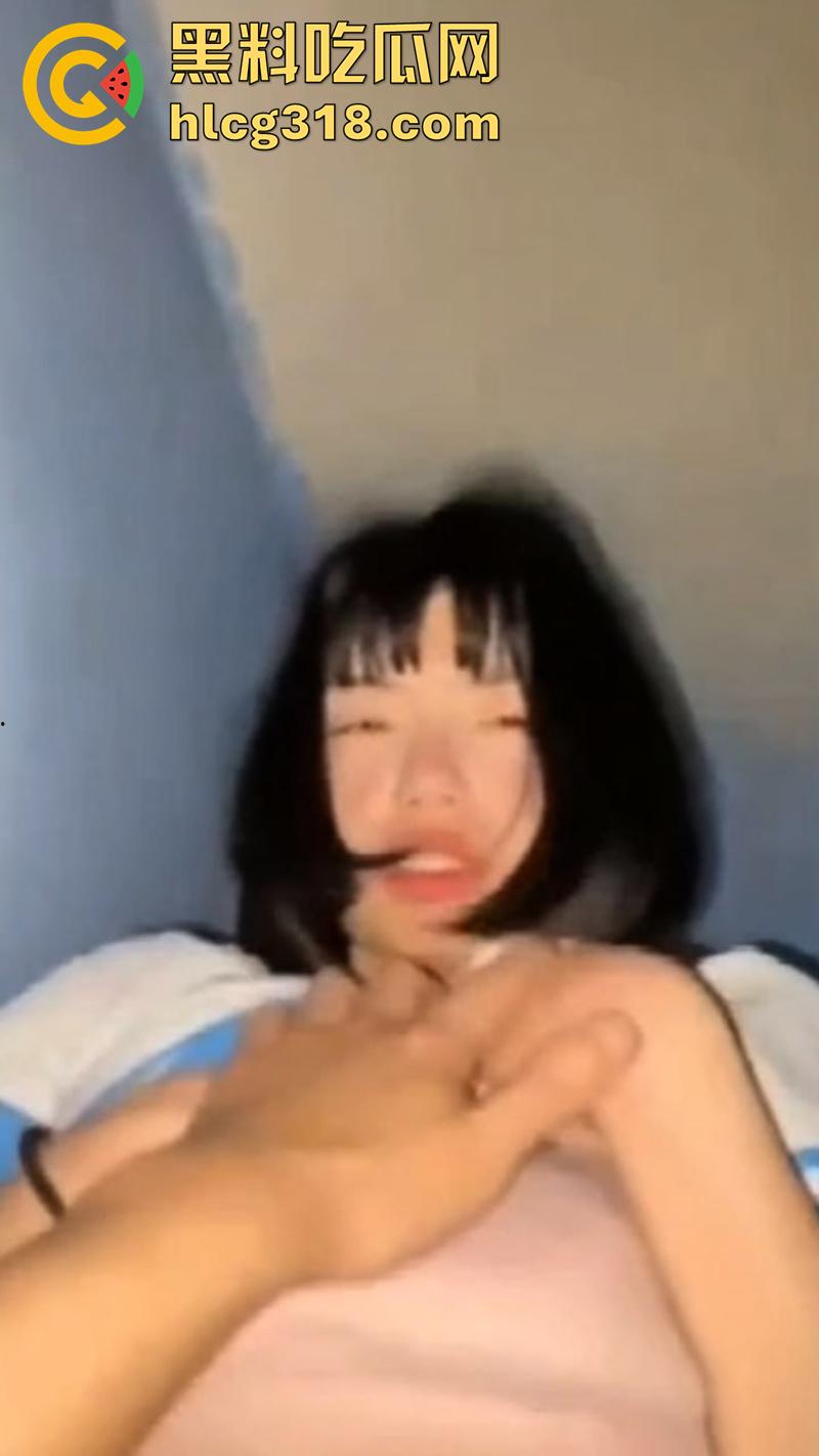 南京艺术学院蜜桃臀【胡雅婷】，外表清纯身材诱人，被疯狂后入蜜桃臀，淫叫声此起彼伏！  第6张