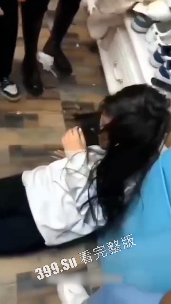 #霸凌合集 #校园 #殴打 #裸体 真的有天生坏种？人之初性本恶？（八）  第7张