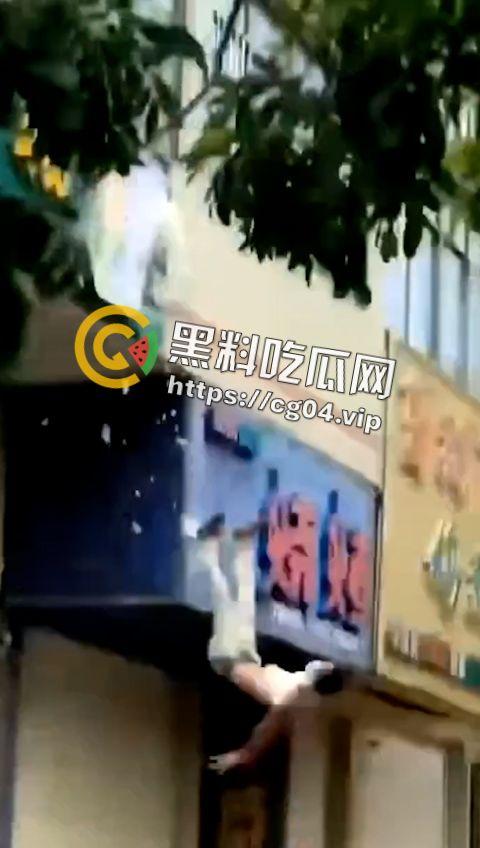 慎点！跳楼 最惨的方式 活下来生不如死  死了 死无全尸 珍惜生命（四） 第8张