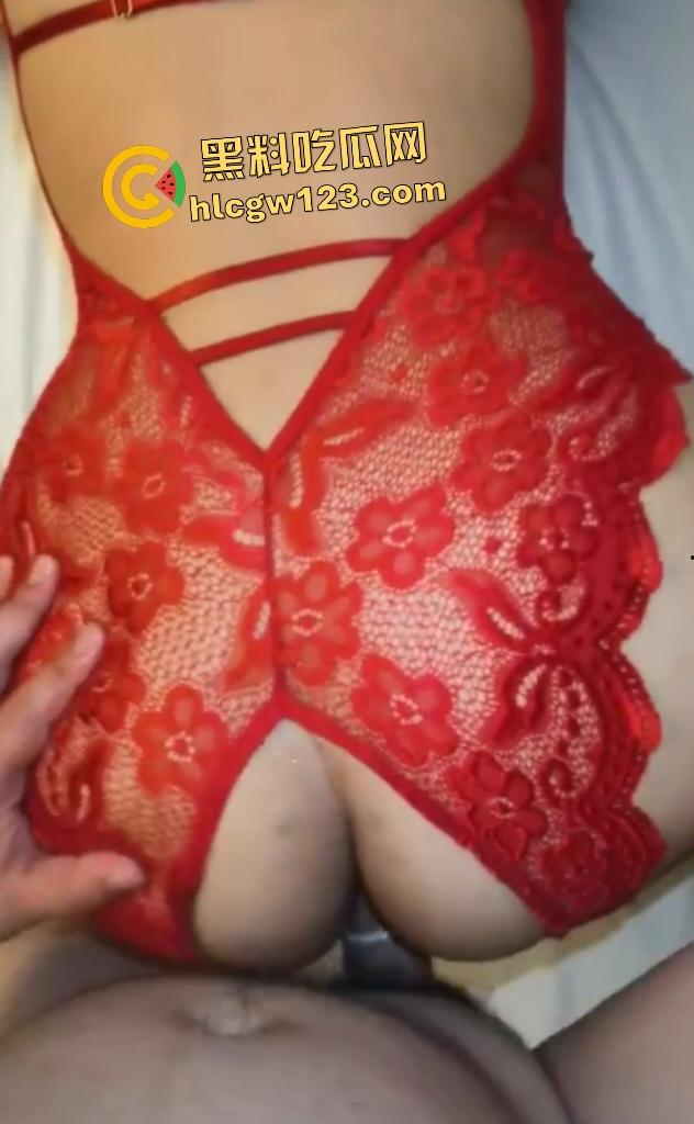 肥胖儿子【吴贵】高考后狂干亲妈骚乱！肚子大短鸡巴太小惨不忍睹射精！  第8张