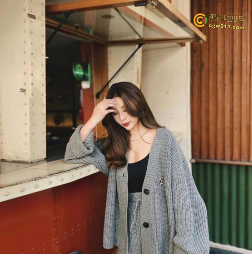 温州万达集团白领【萧淋淋】，被约炮大神忽悠调教，主动在车上口爆吞精，带回酒店无套爆操！  第3张