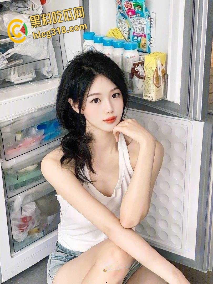 北京航空航天大学【向晓溪】，瞒着男友下海兼职赚钱，航校的妹子太适合做炮机了！  第1张