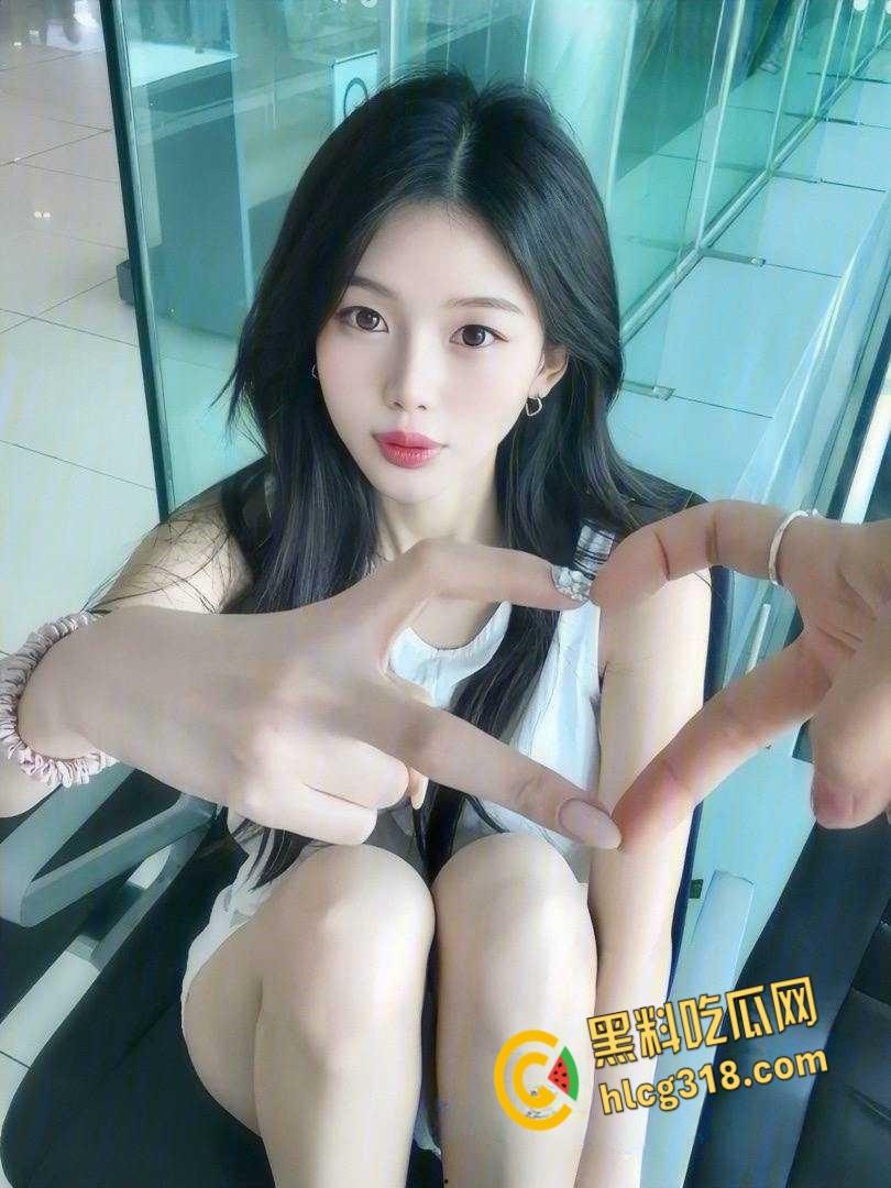 北京航空航天大学【向晓溪】，瞒着男友下海兼职赚钱，航校的妹子太适合做炮机了！  第2张