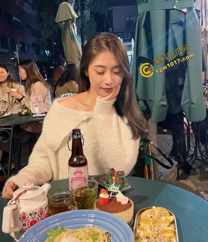 上海立达学院清纯嫩妹【杨赤菁】被金主包养视频流出！露脸深喉吞大屌骚态尽显，臀摇乳挺，被操的欲仙欲死！  第5张