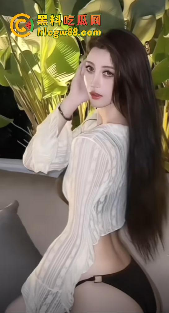 广东抖音小网红嫩模『一碗白米饭』5W拿下，175大长腿扛起来猛操，69口爆逼湿得滴水！  第2张