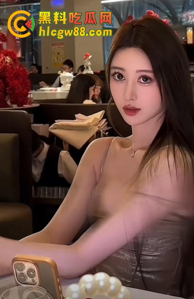 广东抖音小网红嫩模『一碗白米饭』5W拿下，175大长腿扛起来猛操，69口爆逼湿得滴水！  第3张