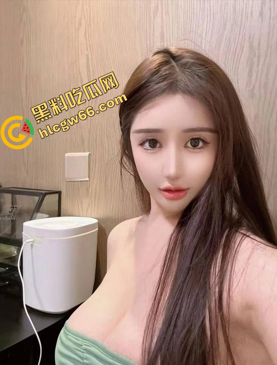 她的逼不是洞，是吞噬的深渊，河北『亦伊』肉穴不挑器具、全都能吞可乐瓶、旺仔牛奶通通吸进去！  第3张