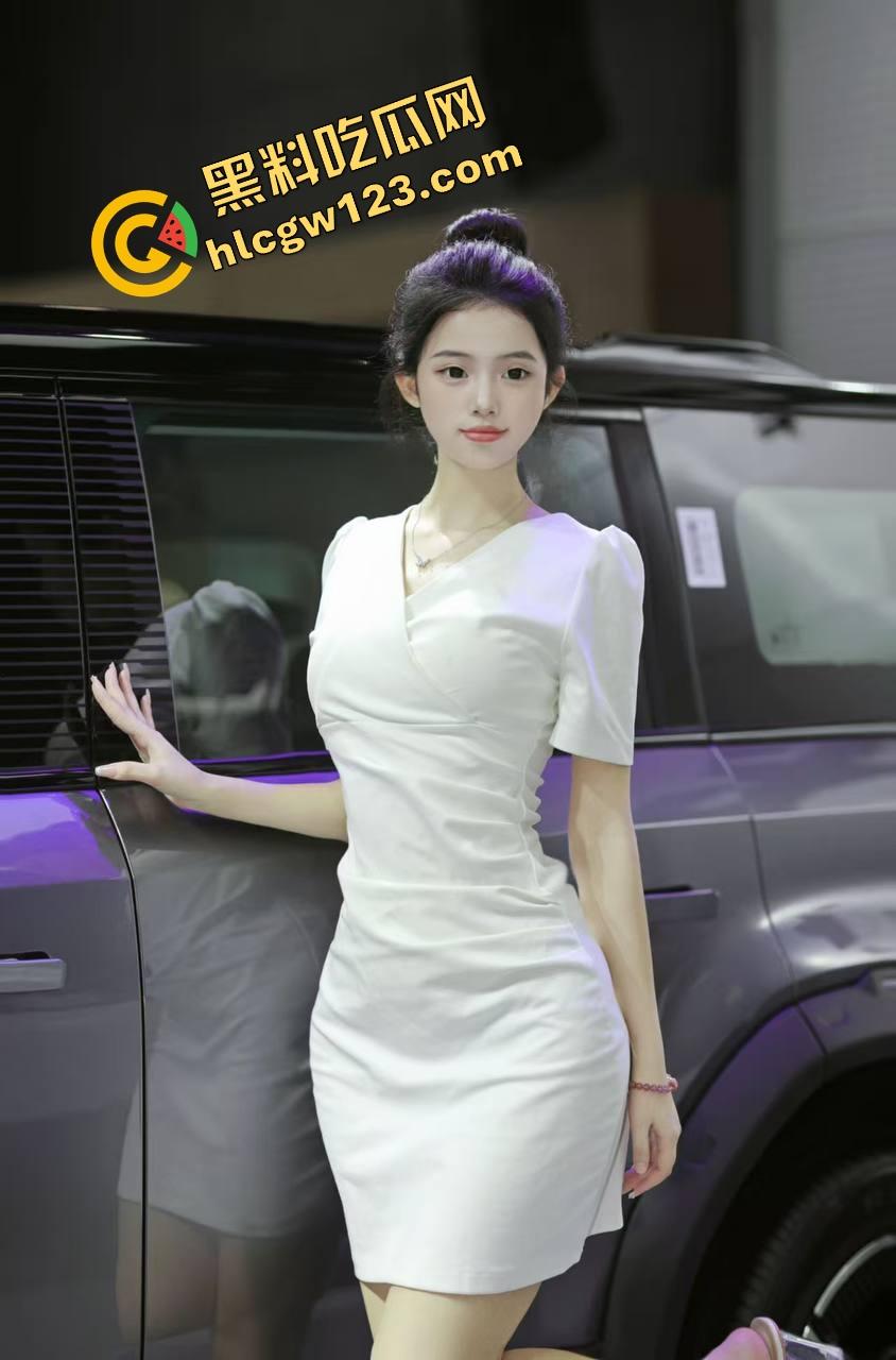 反差大到裂缝,极品身材福利姬被富豪调教成金丝雀,黑丝诱惑做爱流出,背后还有更疯的剧本? 第1张 反差大到裂缝,极品身材福利姬被富豪调教成金丝雀,黑丝诱惑做爱流出,背后还有更疯的剧本? 第1张