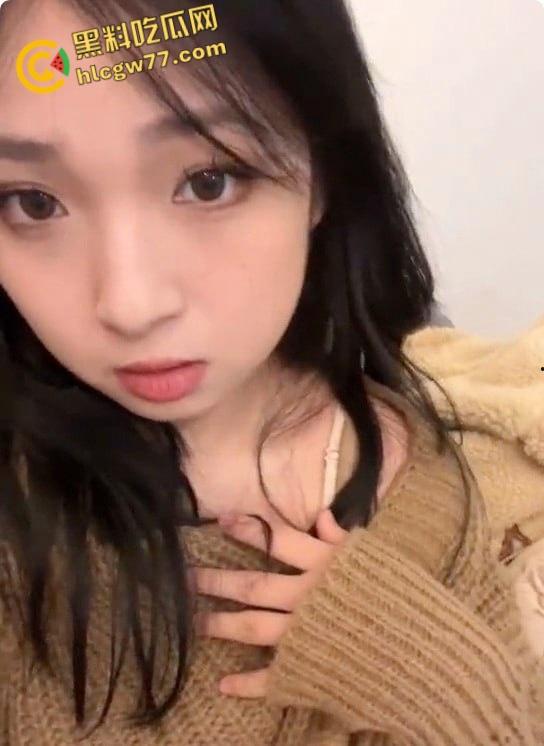 08年小伙惨变“备胎王”，女友被撩走还蒙在鼓里，狗血剧情太有意思了!  第9张