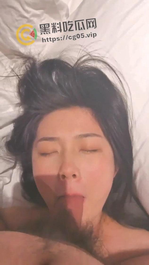 江西反差婊!结婚之前和其他男人打炮被发现 狠狠吸允别人大鸡巴的女人明天是自己的新娘 天价彩礼买只鸡 第2张 江西反差婊!结婚之前和其他男人打炮被发现 狠狠吸允别人大鸡巴的女人明天是自己的新娘 天价彩礼买只鸡 第2张