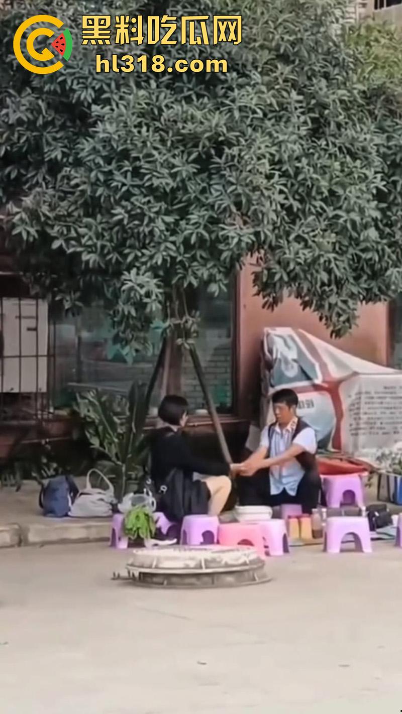 江湖大师摸奶算命，反手再掏女客户裤裆摸逼，这傻娘们还真信，难怪缅北能骗这么多人呢！  第5张