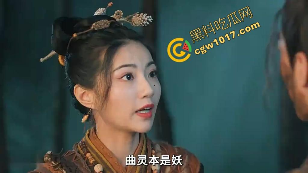 《金蛇夫人:血腥幽冥之旅》:九头蛇女与冥妖的恐怖对决,生死边缘的绝命搏杀,驱散黑暗,铸就英雄传奇! 第9张 《金蛇夫人:血腥幽冥之旅》:九头蛇女与冥妖的恐怖对决,生死边缘的绝命搏杀,驱散黑暗,铸就英雄传奇! 第9张