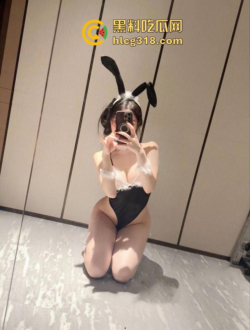 抖音极品网红【mini蛋儿】付费视频曝光，顶级性感尤物，巨乳翘臀热辣骚舞，蛇蝎腰扭得勾人心魂!  第10张