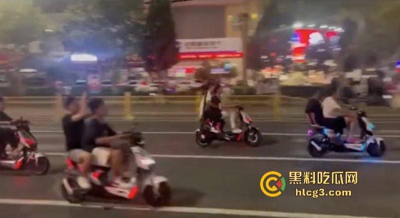 "我还是喜欢你桀骜不驯的样子" 山东德州鬼火少年PK帽子叔叔！  第4张