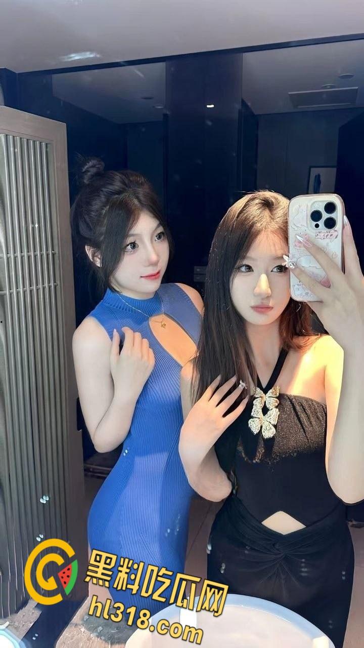 极品御姐【fabjous】，戴眼罩被男友全程录下，吃肉棒的样子太诱人，黑丝浴室被后入爆操  ！ 第1张