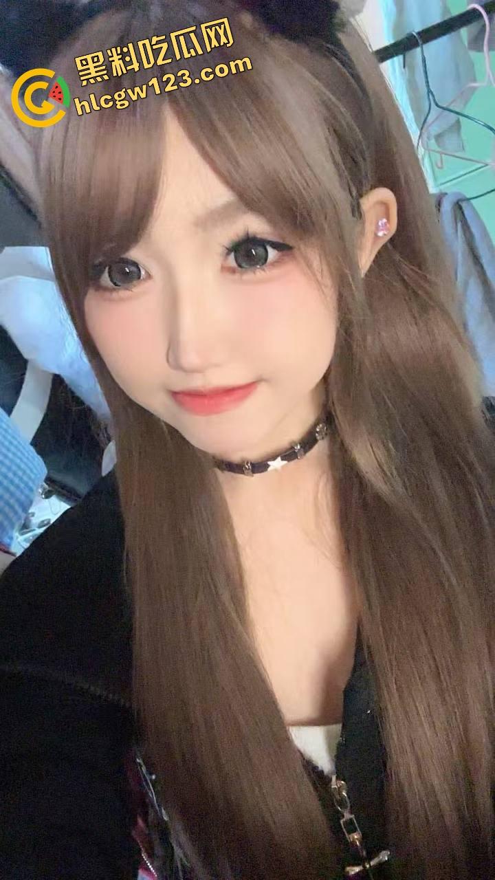 石家庄伪Coser『向玉羊』摆烂到极致，不想上班只想被包养，化得花里胡哨送上门让干爹无套操到翻白眼！  第3张