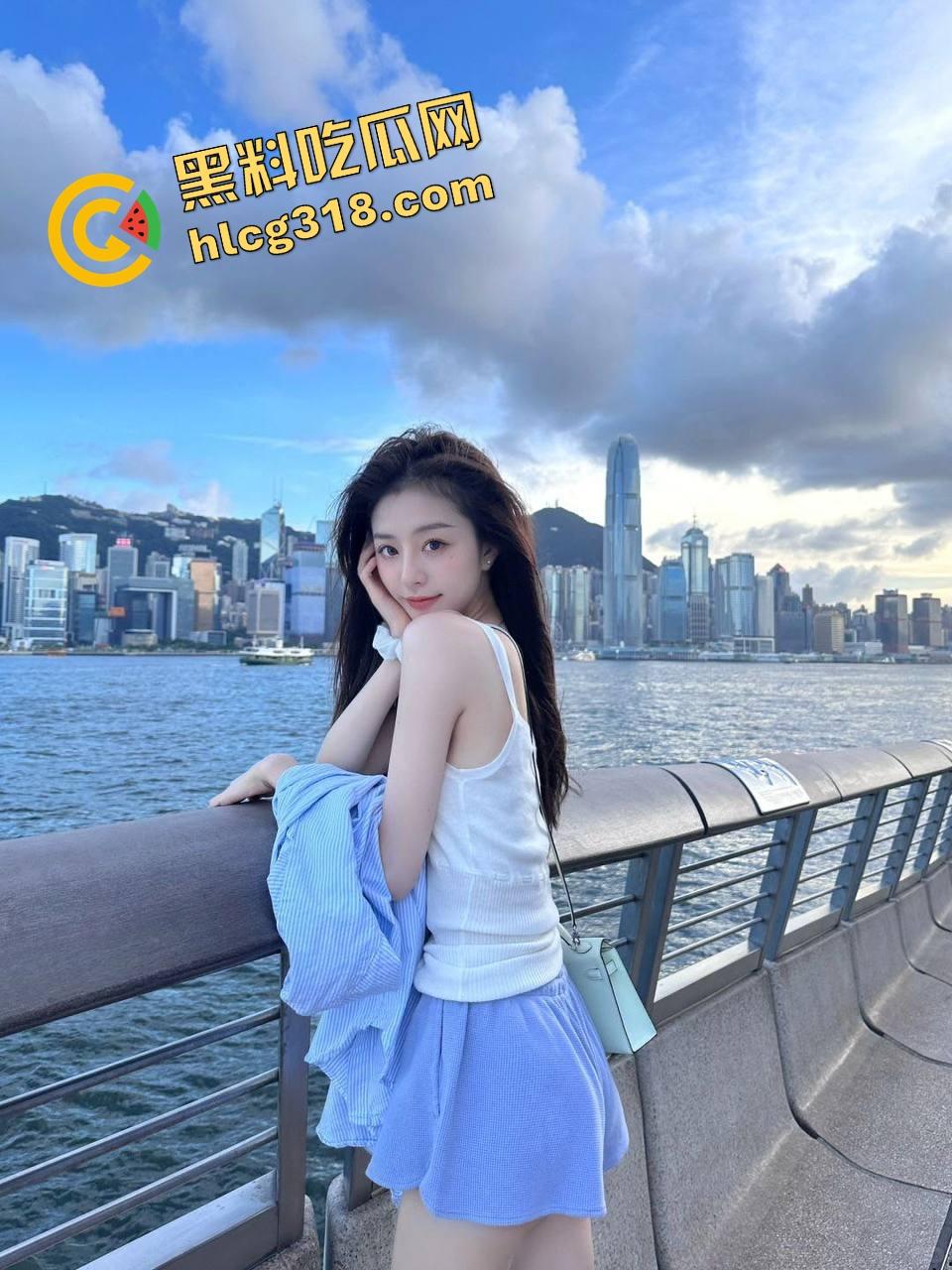 瓜友投稿前女友骚乳夹骑乘,妹子光身子骑大屌边摇边夹,奶子乱晃夹到鸡巴发抖,呻吟停不下来! 第3张 瓜友投稿前女友骚乳夹骑乘,妹子光身子骑大屌边摇边夹,奶子乱晃夹到鸡巴发抖,呻吟停不下来! 第3张