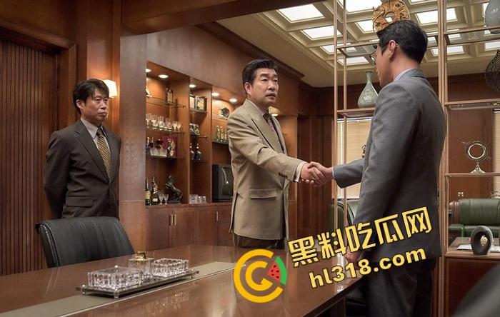 韩国烧酒命悬一线,IMF都救不了这对冤家,财务男大战资本狗!电影【烧酒战争】带你看棒子得信仰! 第8张 韩国烧酒命悬一线,IMF都救不了这对冤家,财务男大战资本狗!电影【烧酒战争】带你看棒子得信仰! 第8张