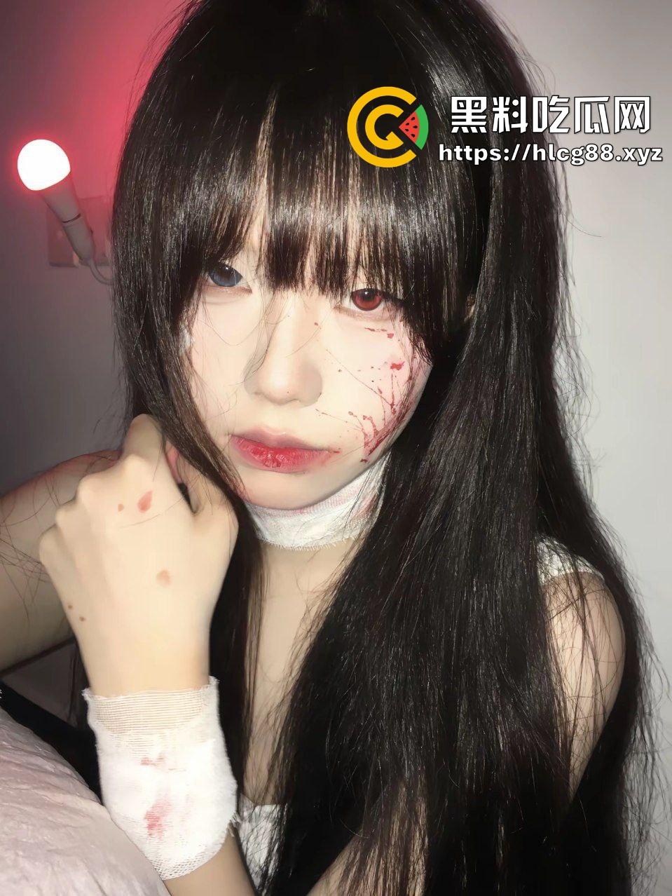 重金包养高中JK双马尾嫩妹，趴在沙发上随意玩弄双腿白虎逼，暴力猛操蜜桃白臀至痉挛抽搐！  第2张