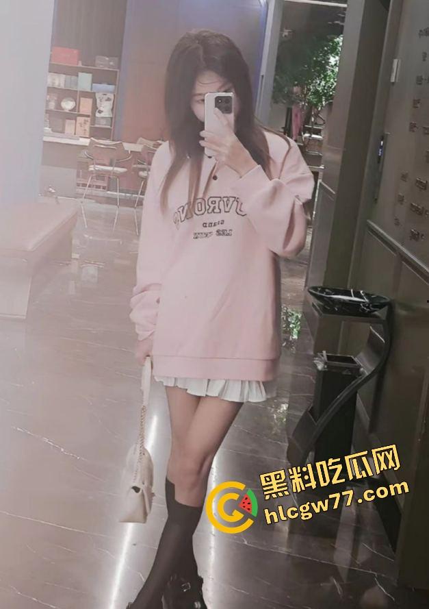 瓜友投稿翻约了排骨精妹子喝酒开房ONS，操了几炮腻歪到想跑路，内射还磨磨唧唧，劝兄弟们别碰！  第2张