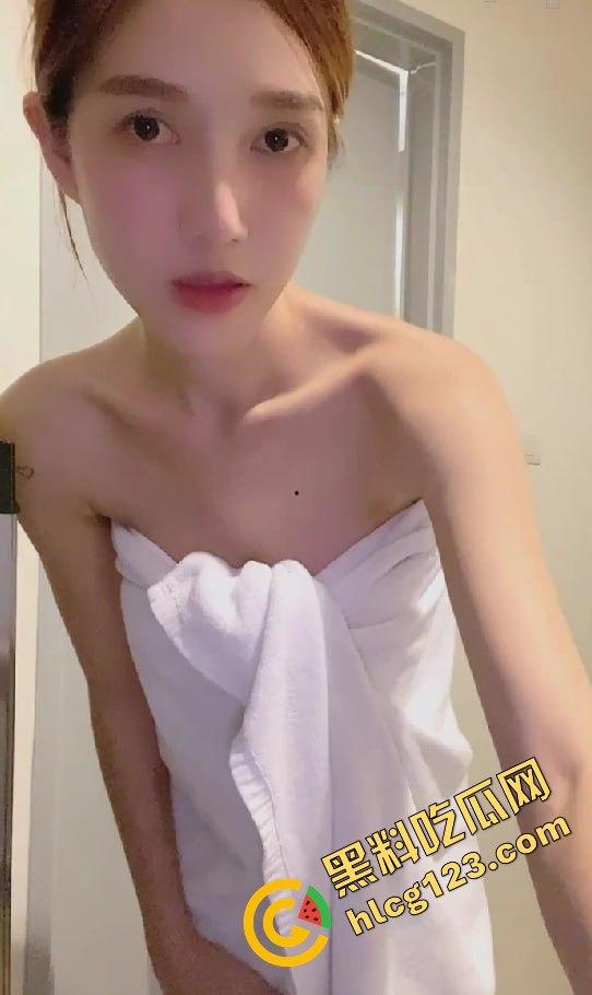 OnlyFans网红NDREAM嫩穴粉嫩，私拍啪啪口交大秀，场面火辣吃鸡不断！  第14张