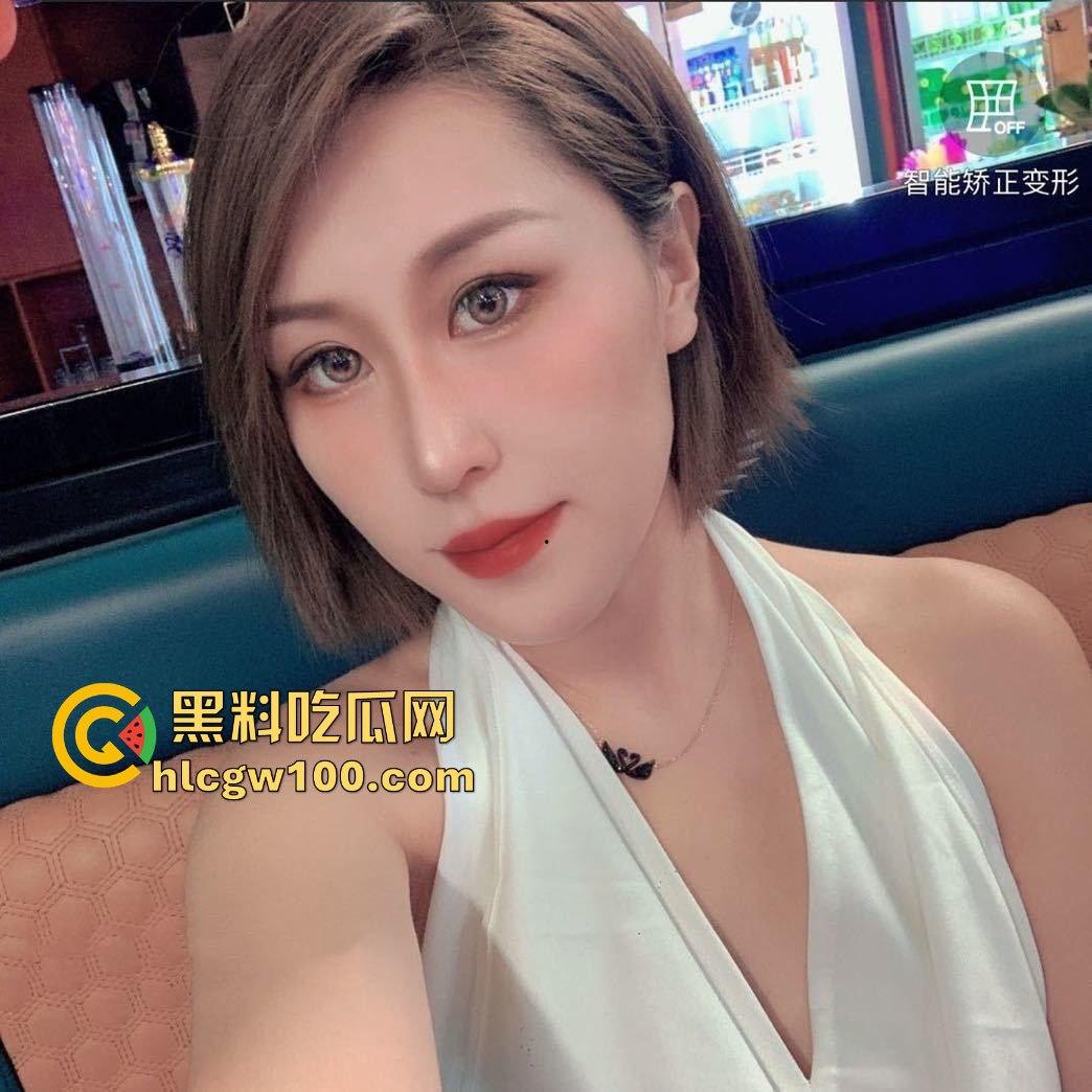 福州电力公司高冷御姐【杨莹莹】性爱视频流出，23岁靠骚穴上位 据说是某领导的专属母狗。  第3张