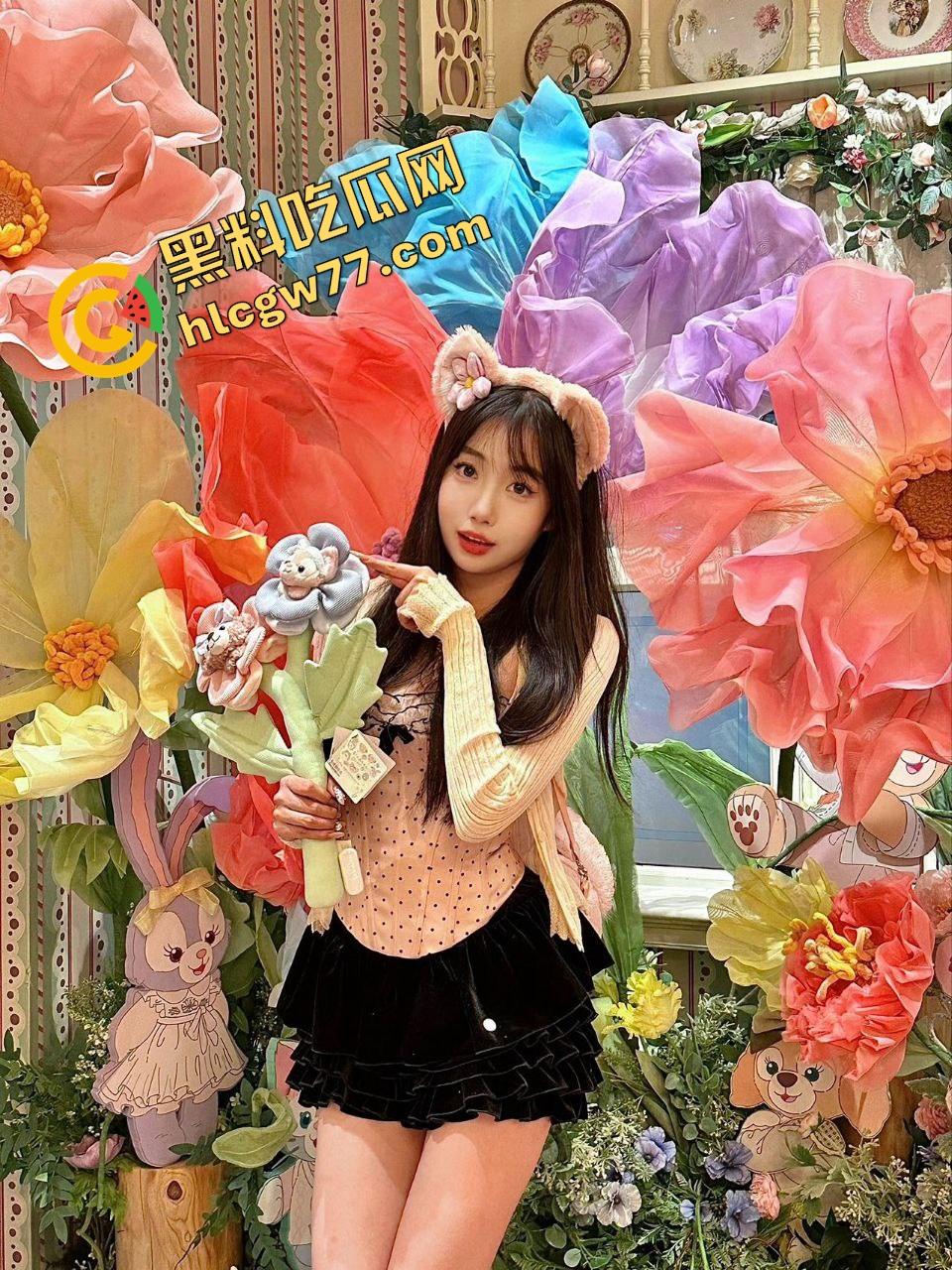 广西绝活老表V8电动小马达式猛冲把妹子干懵，床上狂抽108下不是日逼，每一秒都在输出，每一寸都在进攻  第1张