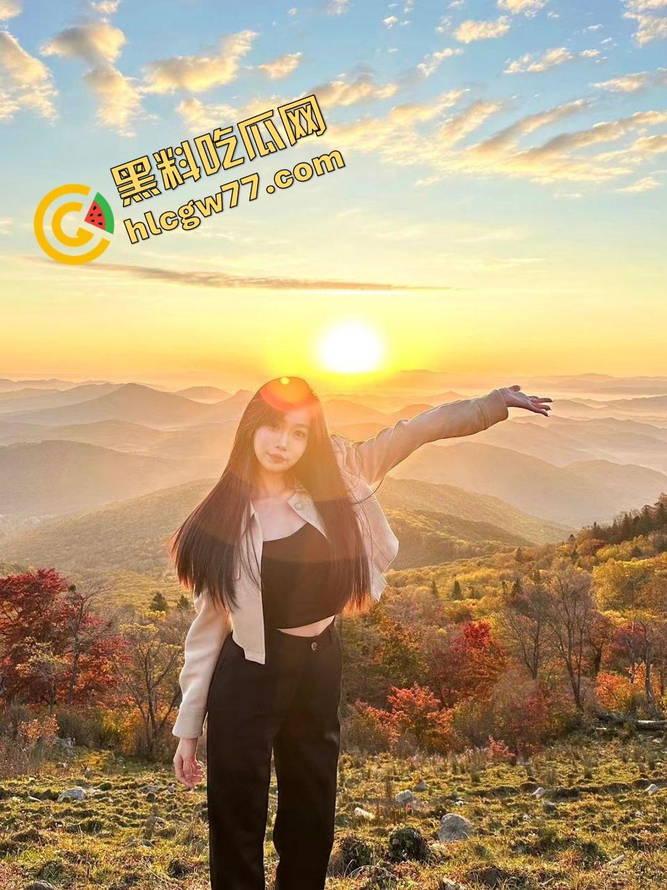 广西绝活老表V8电动小马达式猛冲把妹子干懵，床上狂抽108下不是日逼，每一秒都在输出，每一寸都在进攻  第2张