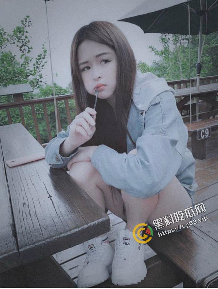 浴血奋战！台湾中山大学 纹身叛逆小妹开房与炮友大玩性爱自拍 年轻人玩的激情 月经期间强闯红灯干  第3张