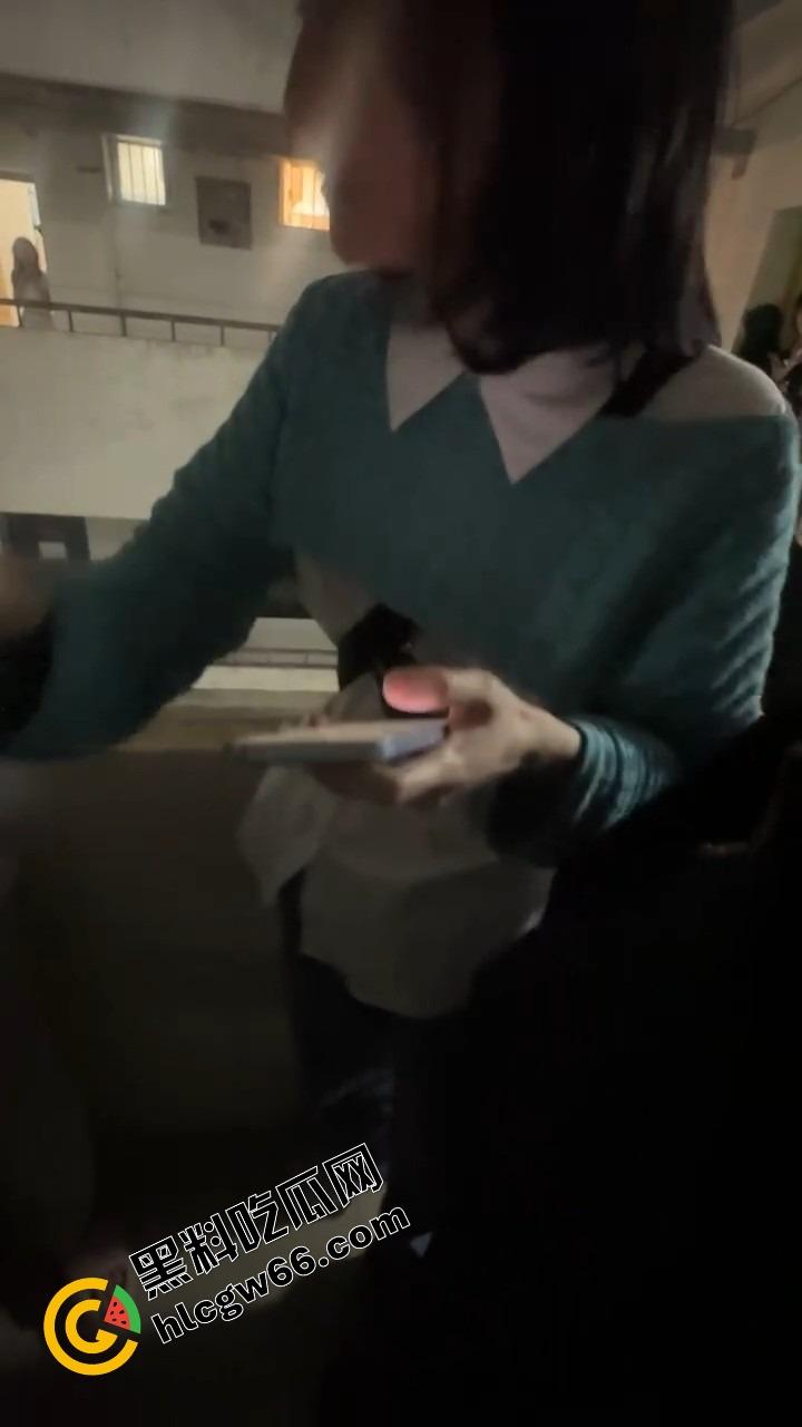 东湖副教授『林旺』顺带当床上导师？妻子实名举报湖南高校教师出轨女学生，学校火速成立调查组！  第12张