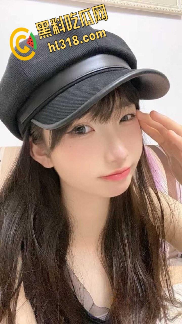 贵州黔南布依族美女【董偌涵】，给人当母狗遭实名开盒，极品颜值嫩妹，吸吮娇喘的声音格外动听 !  第4张