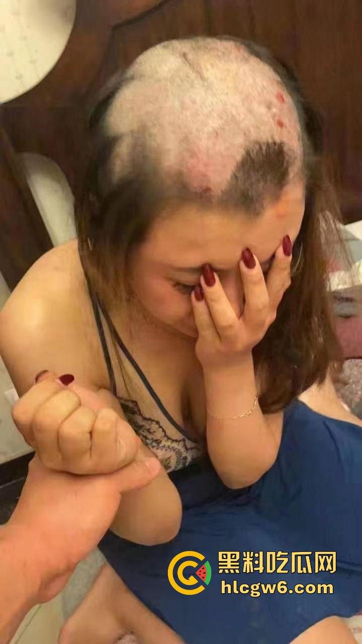 天津中检方源客户暧昧聊天内容被丈夫发现，丈夫当场暴打妻子，甚至剃光头逼其承认出轨发朋友圈道歉！  第1张