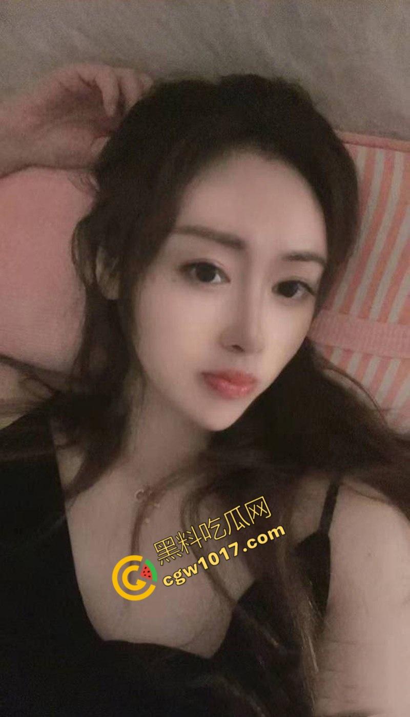 湘西美艳淫娃【宫佳怡】性爱大曝光：迷人巨乳、修长大长腿，深喉口交，猛烈抽插，淫叫连连，分分钟喷发！  第2张