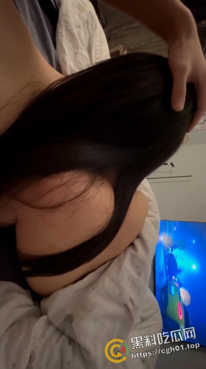 瓜友投稿！东莞附近的人约炮约到学生妹 带着书包作业出来打炮 美乳粉嫩的不像话  第4张