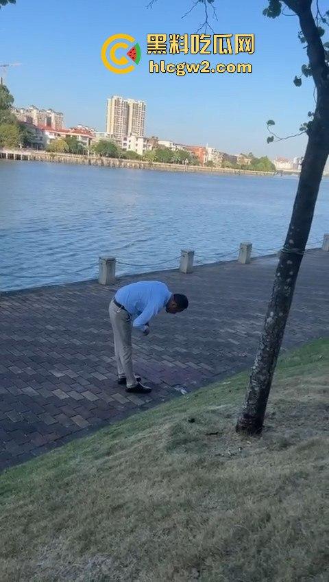 广州番禺区遛狗的注意了！有人在河边下毒，什么变态玩意儿？小心爱犬中招！  第5张