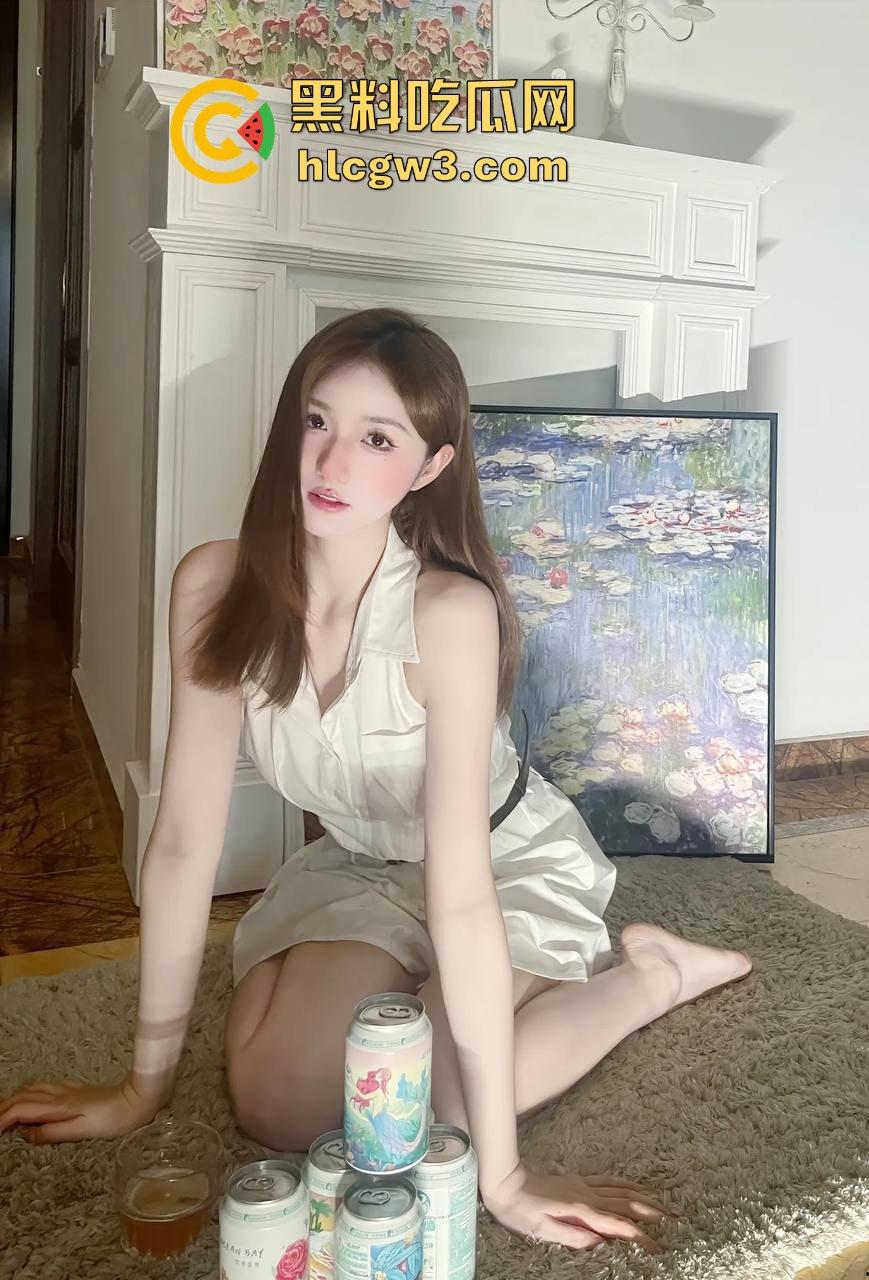 江苏网红脸骚母狗被猛攻！高颜值大胸白皮肤，金主爸爸后入猛操到崩溃，无套中出让沸羊羊心碎直掉泪！  第13张