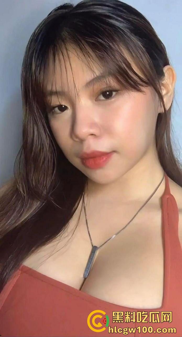 泰国精神小妹的骚浪程度完全不输国内，自带拍片技能，黄毛良配上头，谁不想搞个这种会玩的小野猫！  第4张