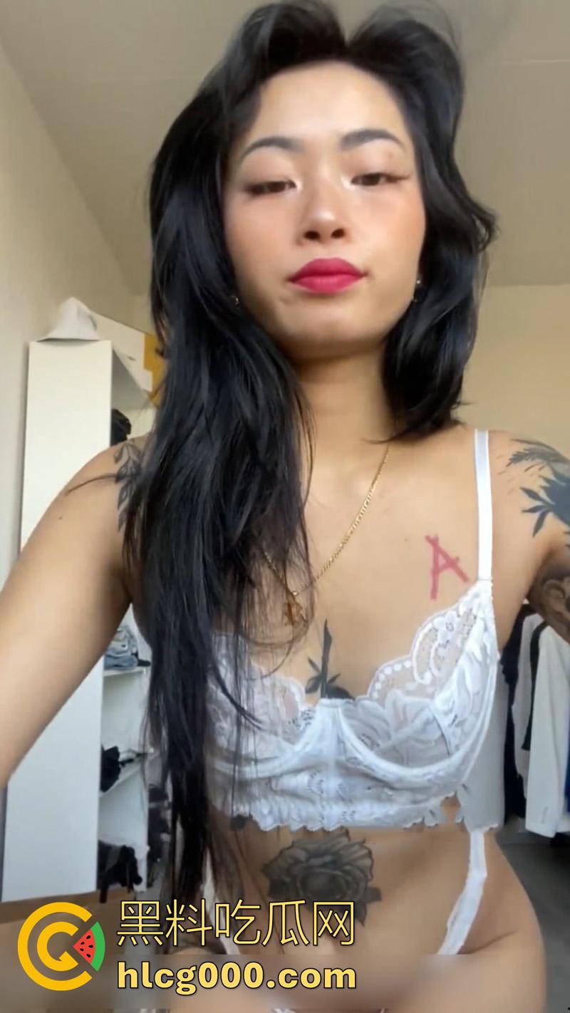 来自北京的白富美，骚母狗留学生【凌潇雨】，出国后放飞自我，加入Onlyfans各种发骚，这是暴露本性了啊！  第5张