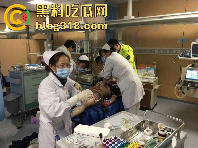 聪明人费尽心思，不如蠢人灵机一动！浙江男子翻越围墙撸老虎，被老虎当场咬死，该老虎已被射杀！  第7张