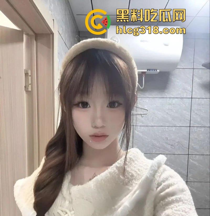 抖音巨乳网红【小姜姜】福利视频曝光！童颜爆乳极致反差 有钱人的玩物！  第5张