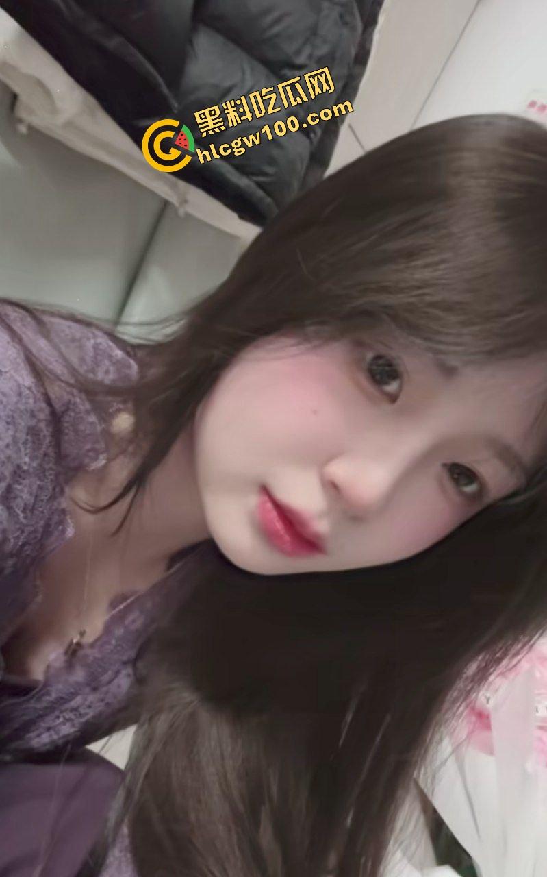 上海电影艺术清纯嫩妹反差婊【赵雪】诱惑身材玩全裸自拍，酒店被操猛怼骚逼翘臀！独家曝光流出！  第1张