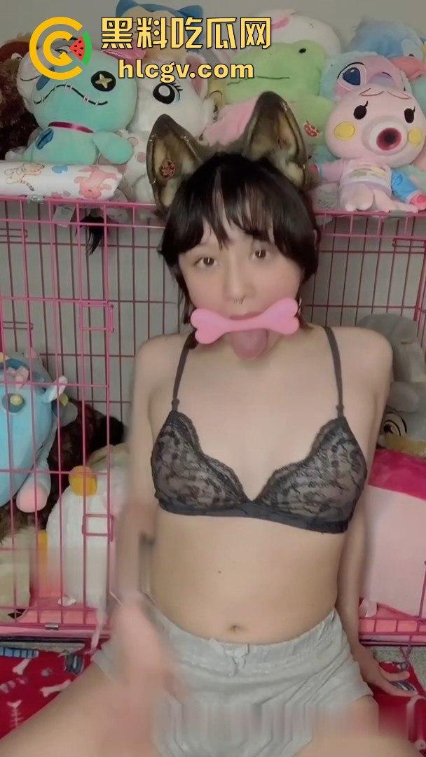 OnlyFans『Puppiloli』甘愿当笼中小母狗!被关笼子里口爆吞精娇喘不断,只爱当狗不爱做人! 第10张 OnlyFans『Puppiloli』甘愿当笼中小母狗!被关笼子里口爆吞精娇喘不断,只爱当狗不爱做人! 第10张