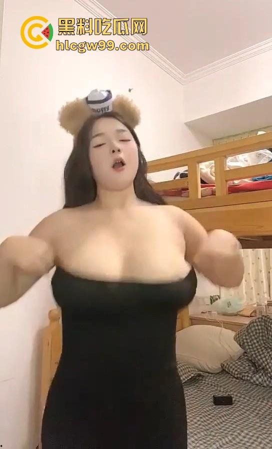 抖音巨乳尤物【兔子吖】丰满身材极品嫩妹,热舞甩奶性感至极,这豪乳真的大,先射为敬! 第7张 抖音巨乳尤物【兔子吖】丰满身材极品嫩妹,热舞甩奶性感至极,这豪乳真的大,先射为敬! 第7张