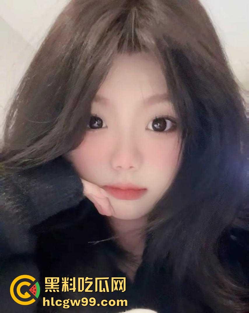 湖北文理学院【屈佳怡】多人追求的妹子没追到 却被我顺利拿下 只是你不知道她的反差性有多大！  第1张