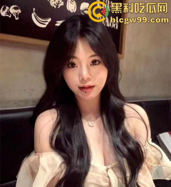 湖北文理学院【屈佳怡】多人追求的妹子没追到 却被我顺利拿下 只是你不知道她的反差性有多大！  第8张