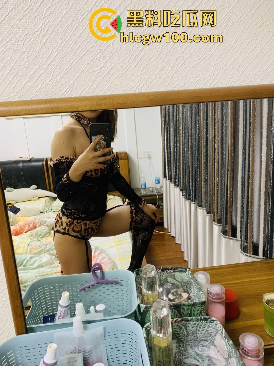 江苏常州携程旅游青枫公园营业部【林飞飞】自怕视频流出，极品身材美乳全程高能 据说现在还在里面上班。  第4张