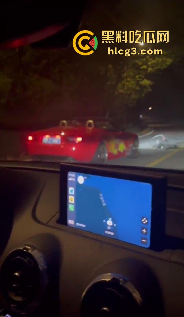 起飞失败！公路怎能当赛道！宁波东钱湖一骑行者被跑车撞飞！  第7张