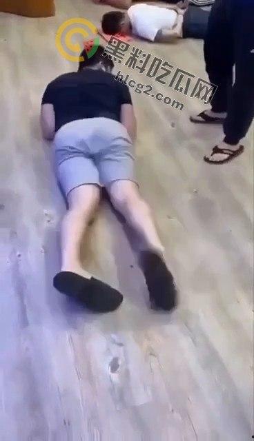 缅甸KK园区猪仔被打视频曝光，珍爱生命远离诈骗！  第1张